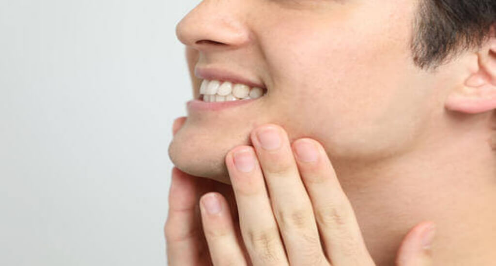 プロペシアには顔の脂を抑える効果があり！肌がきれいになる理由と注意点